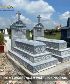 MỘ CÔNG GIÁO - MCG007